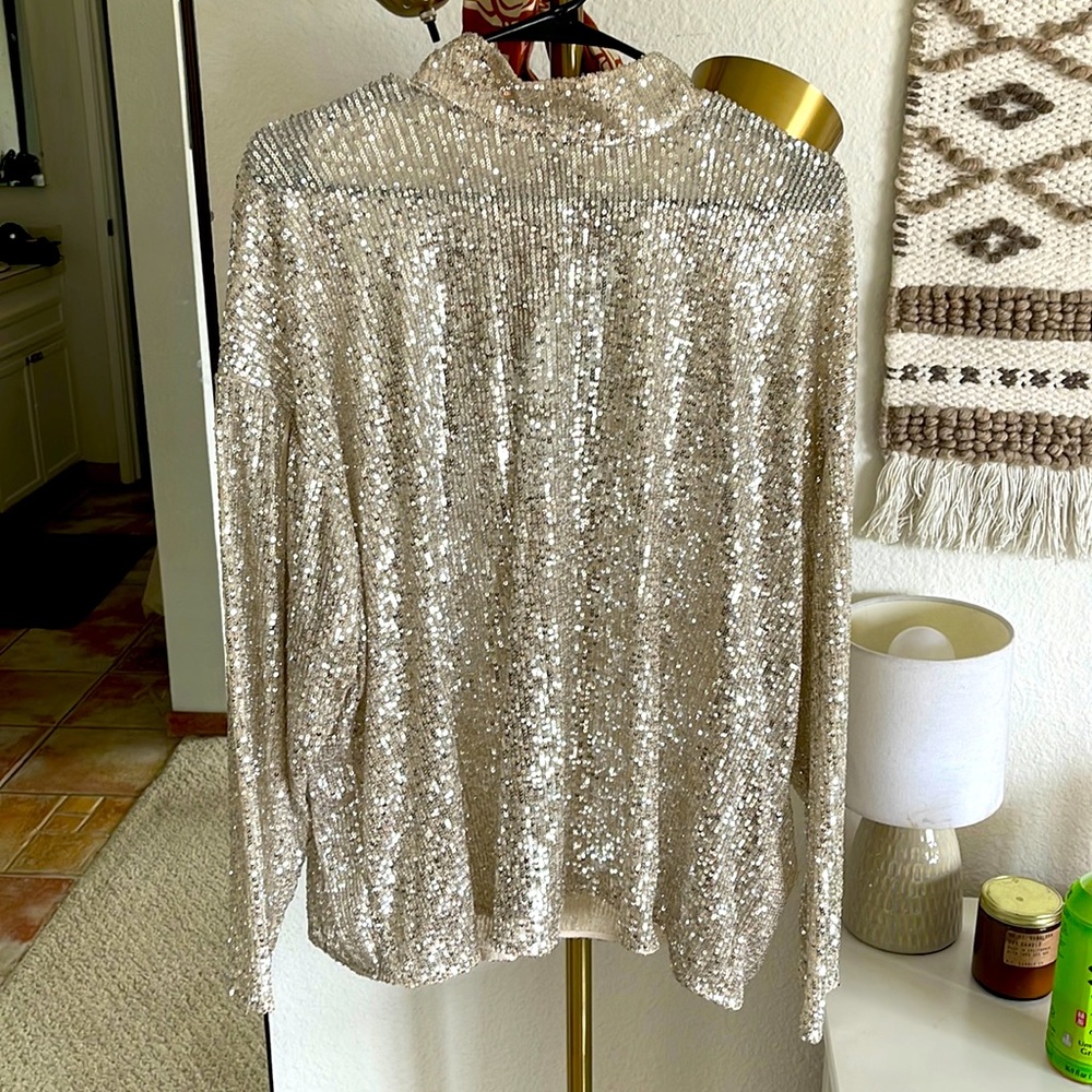 H&M Champagne colored sequin top